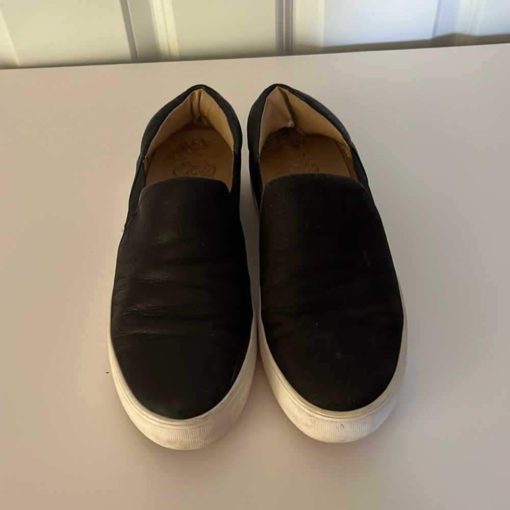 Vince Camuto Slides